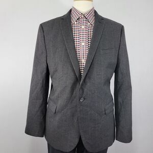 J.Ferrar Mens Sport Coat Blazer One Button‎ Gray Striped Flannel Poly 46R Slim